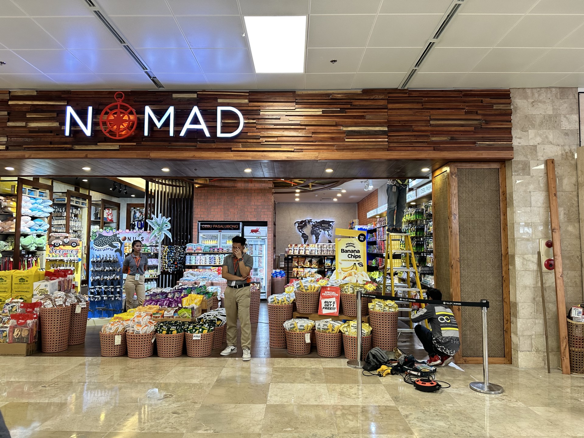 Mactan Cebu International Airport – Nomad Kiosk